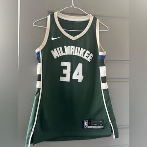 Women’s Antetokounmpo Jersey #34 size S